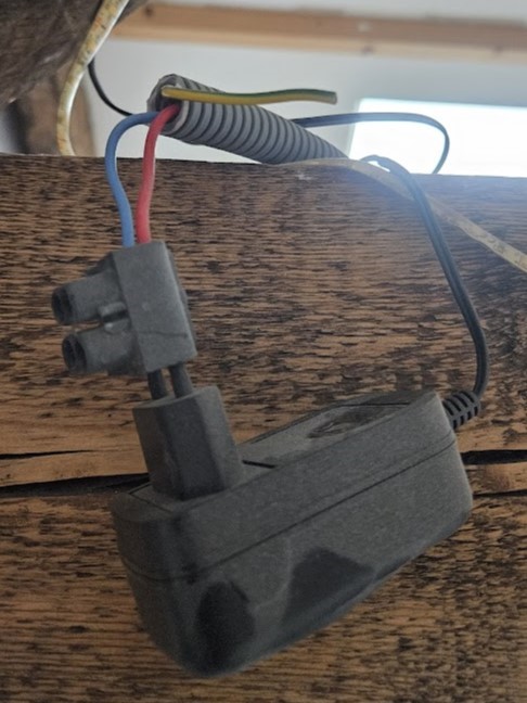 ne jamais oublier que l'électricité représente un danger pour nous et nos biens.